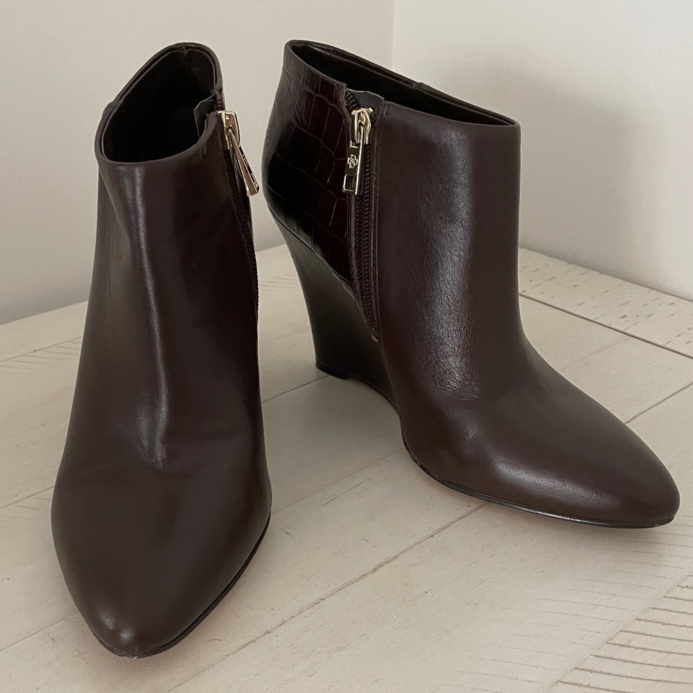 Ann Taylor Leather Booties